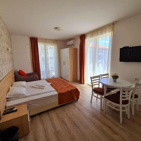 Mida Apartment Obzor Exterior foto